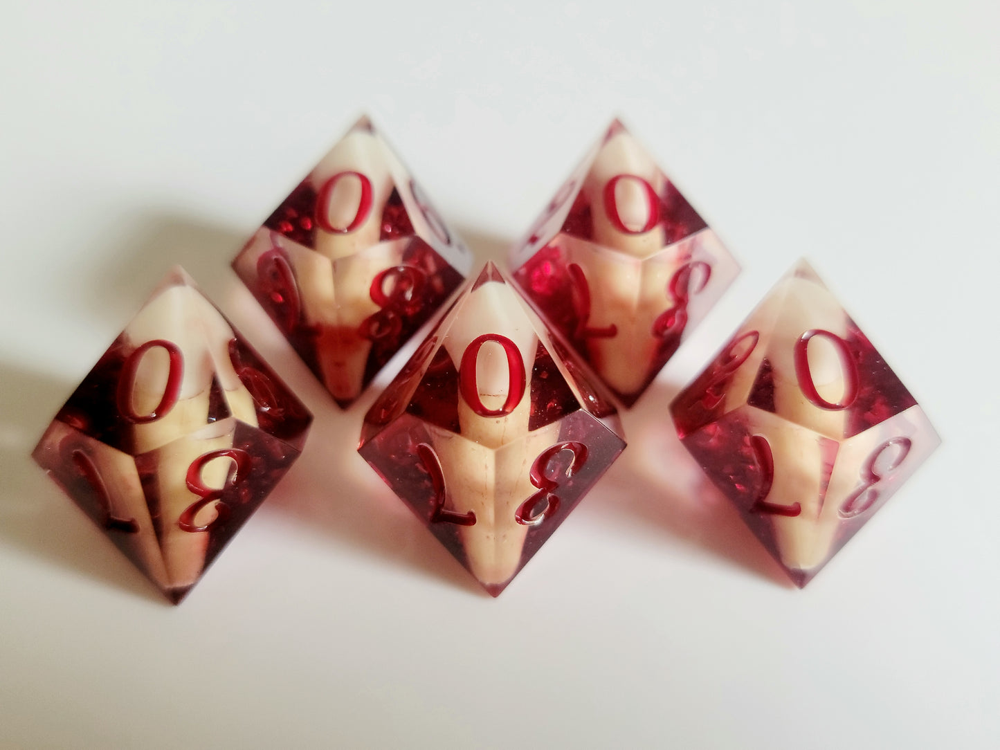 Fangs 5 x D10