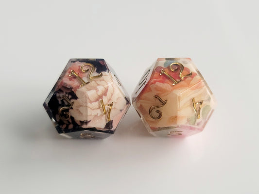 Seelie Court / Unseelie Court ( 2 x D12 )